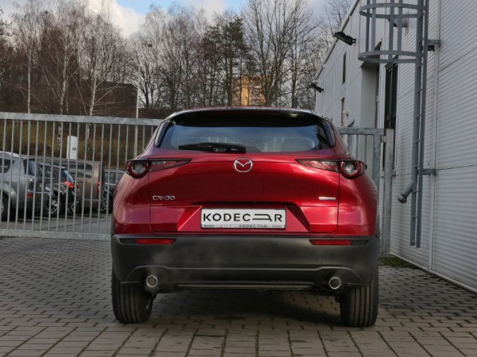 Mazda CX-30, 2,0i Skyactiv-X 180 KW/132k 6MAN, barva červená