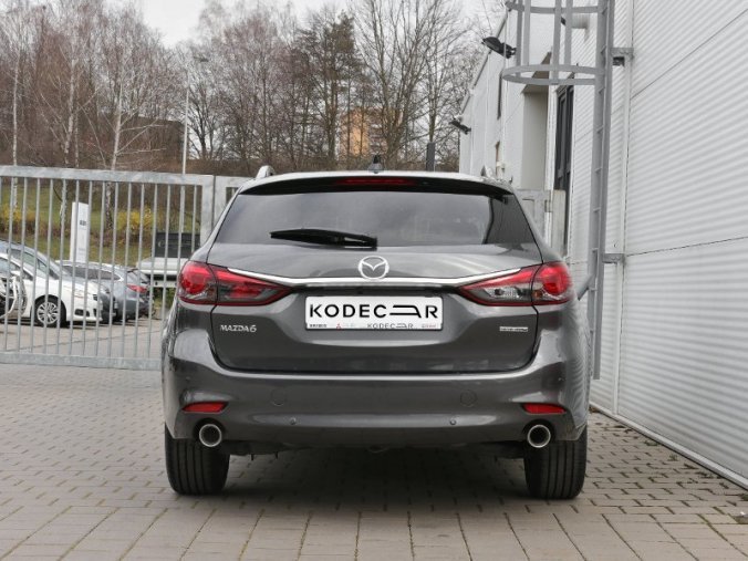 Mazda 6, 2,5i Skyactiv-G 143KW/194k 6AT, barva červená