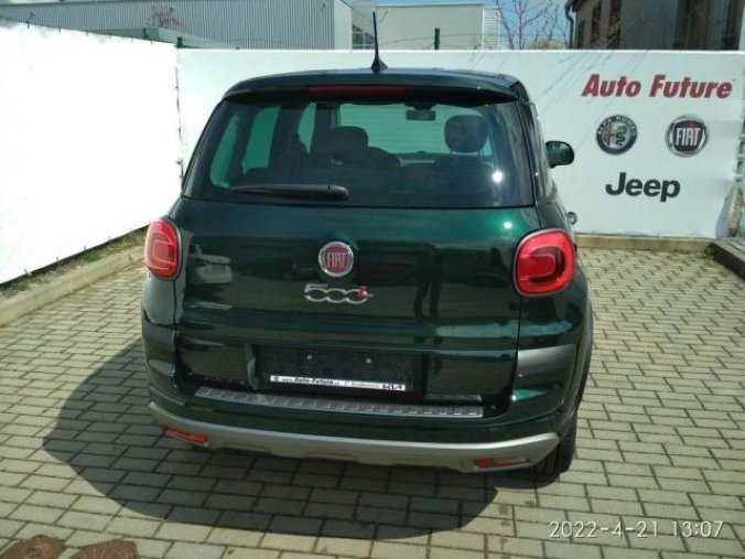 Fiat 500L, 1.4 16v 95k Connect, barva zelená