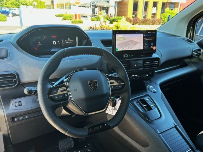 Peugeot Rifter, Peugeot Rifter GT BlueHDi 130 S&S EAT8, barva zelená