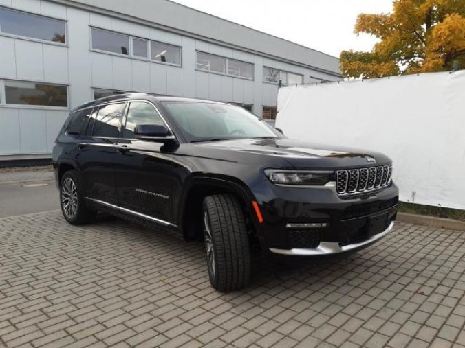 Jeep Grand Cherokee, L 3,6 V6 Summit 7 míst, barva černá