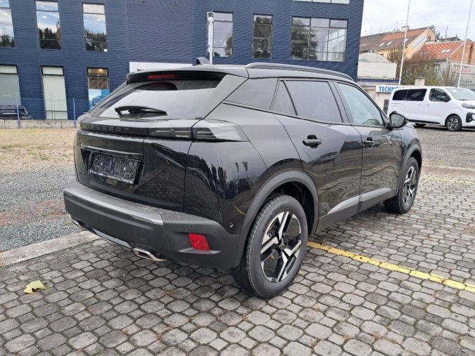 Peugeot 2008, Peugeot 2008 2008 ALLURE PureTech 130 S&amp, barva černá