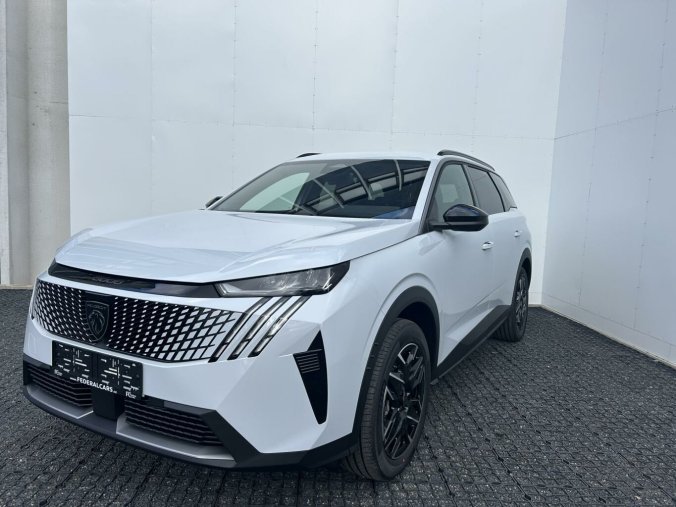 Peugeot 5008, Peugeot 5008 ALLURE Hybrid 145k e-DCS6, barva bílá