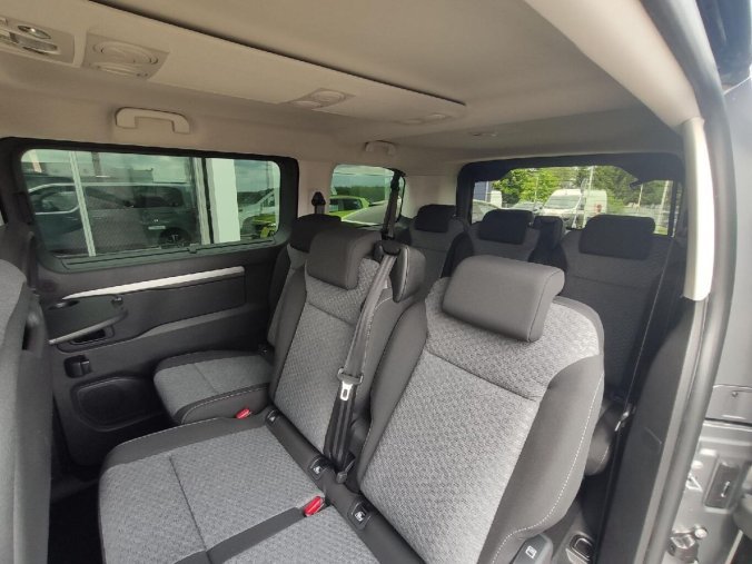 Peugeot Traveller, Peugeot Traveller L2 2.2 HDI 150k MAN6 WEBASTO, barva stříbrná