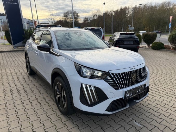 Peugeot 2008, Peugeot 2008 ALLURE PureTech 100k MAN6, barva bílá