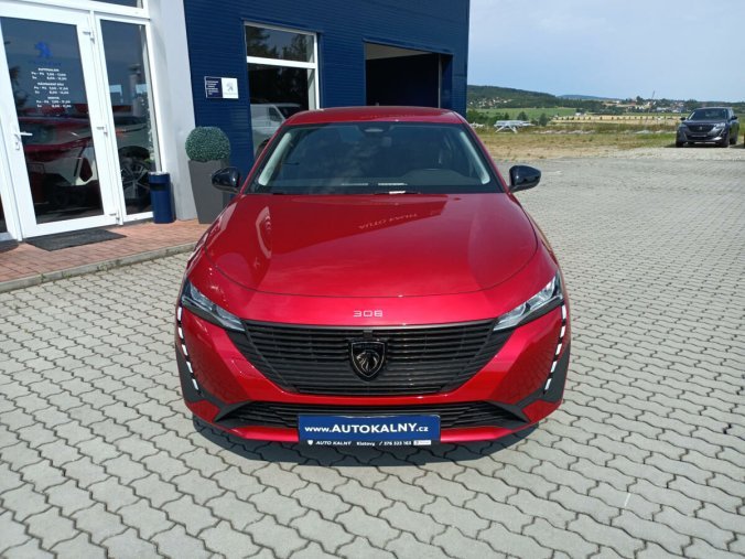 Peugeot 308, Peugeot 308 Active Pack 1.5BHDi 130k MAN6, barva červená