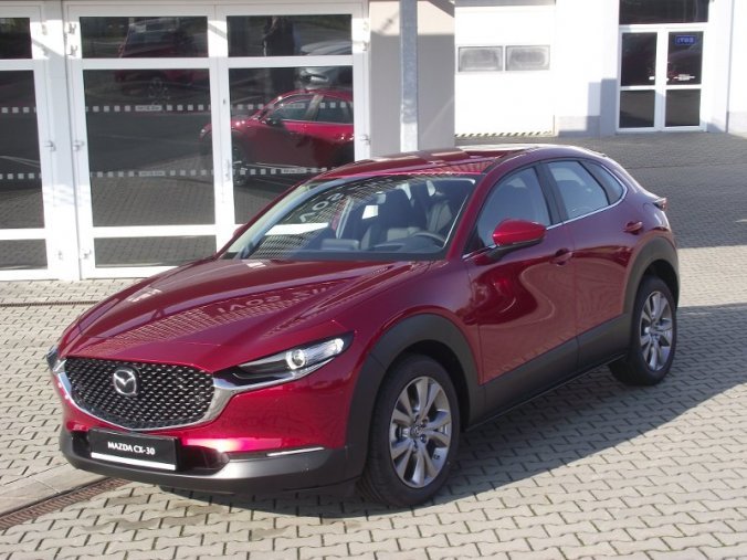 Mazda CX-30, Skyactiv-X 2,0 180k, barva červená