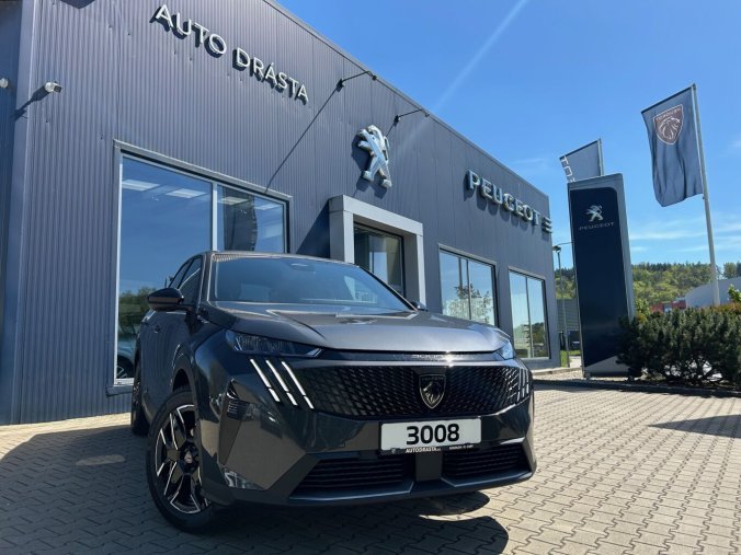 Peugeot 3008, Peugeot 3008 ALLURE Hybrid 145k e-DCS6, barva šedá