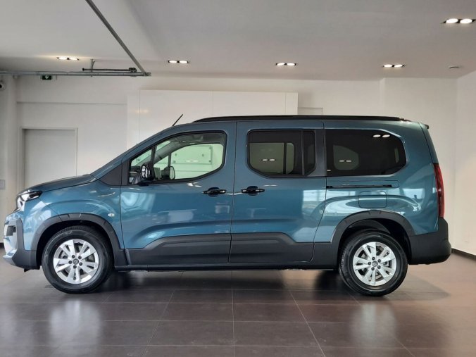 Peugeot Rifter, Peugeot Rifter LONG ALLURE BlueHDi 130 MAN6, barva modrá
