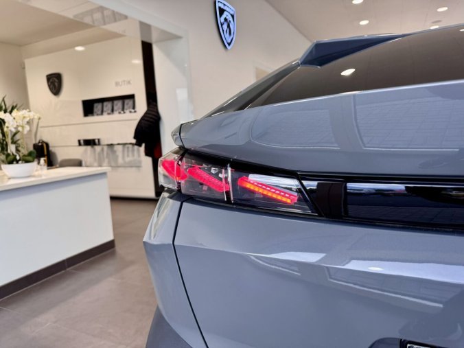 Peugeot 408, Peugeot 408 GT Hybrid, Visiopark 3, Panorama, barva šedá