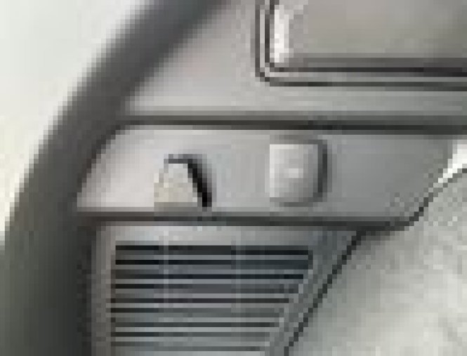 Ford Kuga, 2.0 EcoBlue, barva stříbrná
