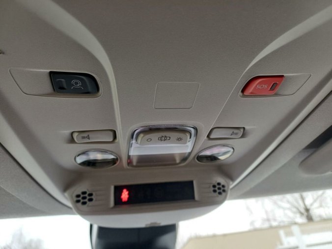 Peugeot Rifter, Peugeot Rifter ALLURE 1.5 BlueHDi 130k, barva bílá