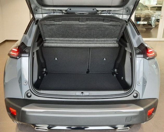 Peugeot 2008, Peugeot 2008 ALLURE 1.2 PT 100k MAN6, barva šedá
