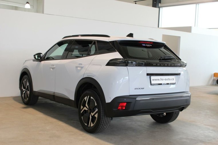 Peugeot 2008, Peugeot 2008 STYLE PureTech 100 S&S MAN6, barva bílá