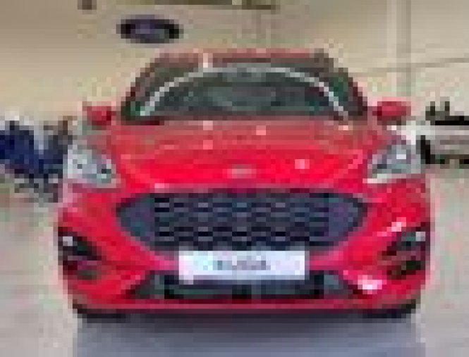 Ford Kuga, 1.5 EcoBoost, barva červená