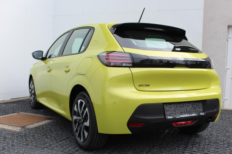 Peugeot 208, Peugeot 208 STYLE Turbo 100 MAN6, barva žlutá