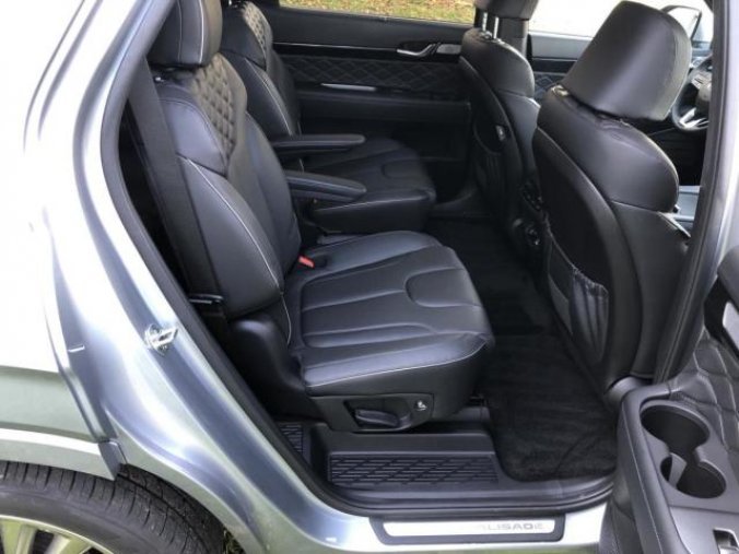 Hyundai Palisade, AWD 3,8 V6 Ultimate, barva černá