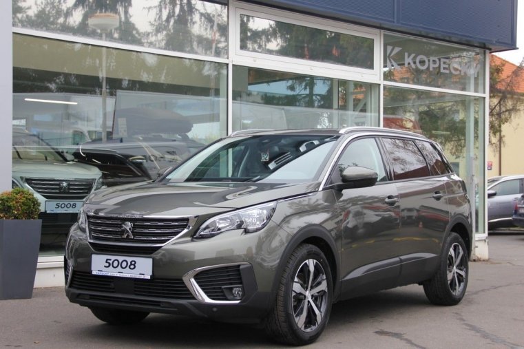 Peugeot 5008, ACTIVE 1.2 PT 130k EAT8, barva šedá