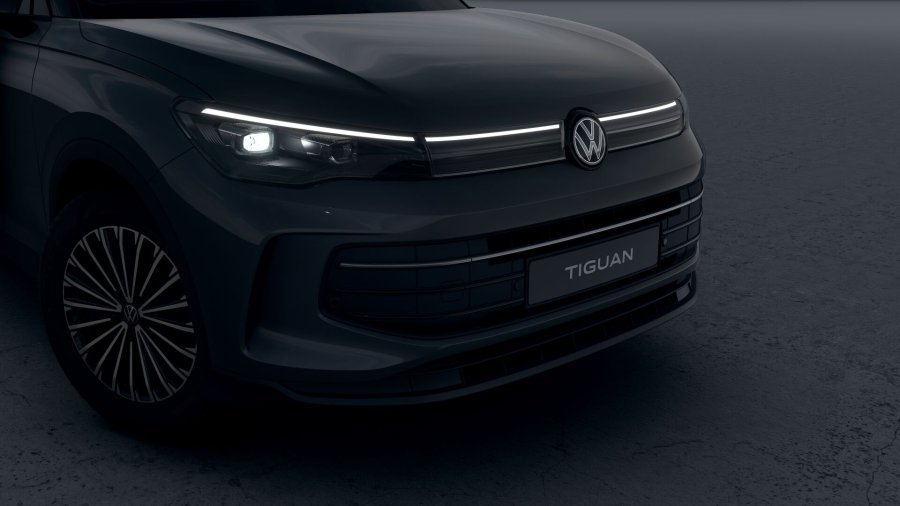 Volkswagen Tiguan, Tiguan People 1,5 eTSI 110 kW mHEV, barva šedá