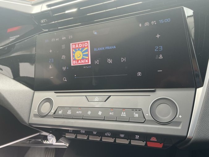 Peugeot 308, Peugeot 308 SW STYLE Hybrid 145 e-DCS6, barva modrá