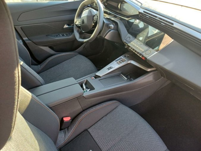 Peugeot 308, Peugeot 308 SW STYLE Hybrid 145 e-DCS6, barva šedá