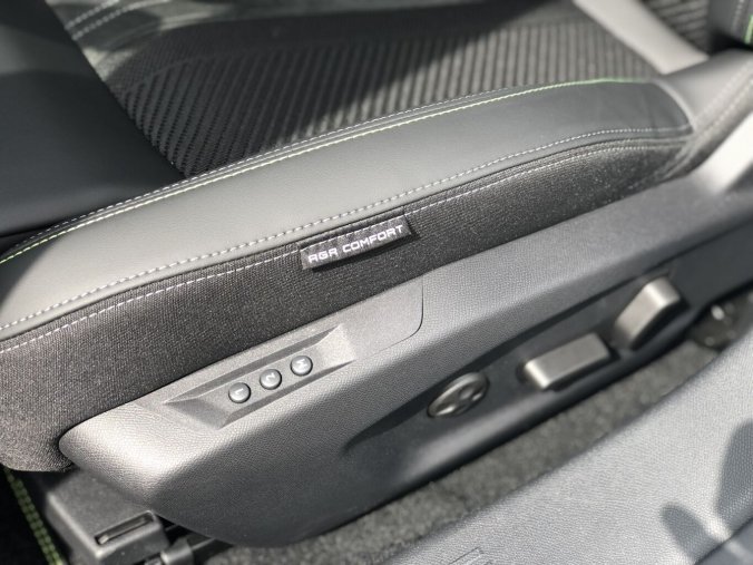 Peugeot 308, Peugeot 308 308 SW ALLURE Hybrid 145 e-DCS6, barva šedá