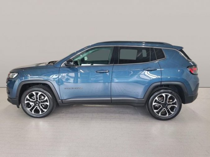 Jeep Compass, Altitude 1.5 Turbo e-Hybrid, barva modrá