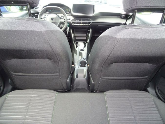 Peugeot 208, Peugeot 208 ACTIVE Hybrid 110k e-DCS6, barva žlutá