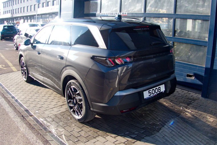 Peugeot 5008, Peugeot 5008 ALLURE Hybrid 145 e-DCS6 7 míst, barva šedá