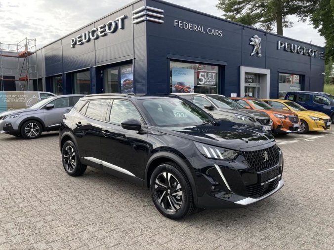 Peugeot 2008, GT LINE 1.2 PureTech 130k MAN6, barva černá