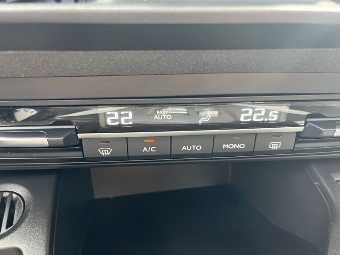 Peugeot Rifter, Peugeot Rifter  GT BlueHDi 130 S&S EAT8, barva černá