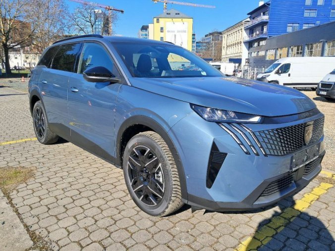 Peugeot 5008, Peugeot 5008 5008 ALLURE Hybrid 136 e-DCS6, barva modrá