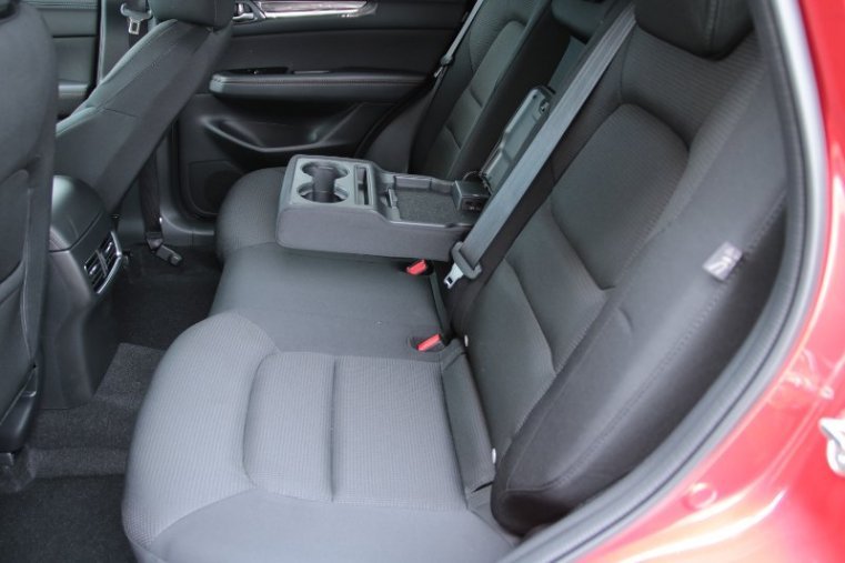 Mazda CX-5, 2,0 Skyactiv-G 165k, barva červená
