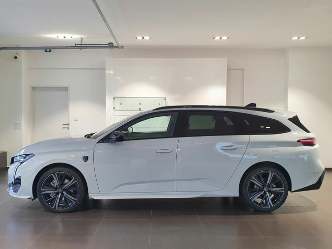 Peugeot 308, Peugeot 308 SW GT BHDi 130k EAT8, barva bílá