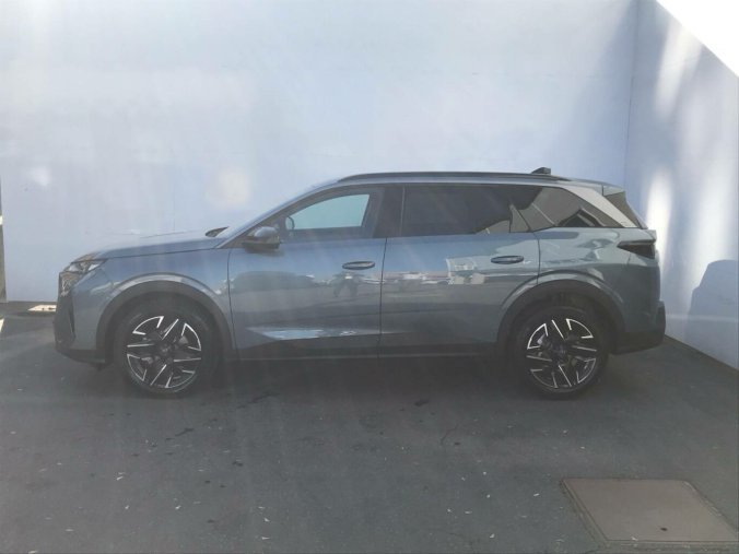 Peugeot 5008, Peugeot 5008 ALLURE Hybrid e-DCS6 1,2, barva modrá