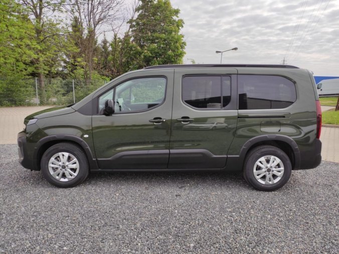 Peugeot Rifter, Peugeot Rifter LONG ALLURE 1.5HDI MAN6 OSOBNÍ, barva zelená
