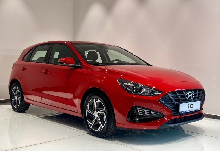 Hyundai i30, 1,0 T-GDI 88 kW (95 NAT) 7 st. DCT, barva červená