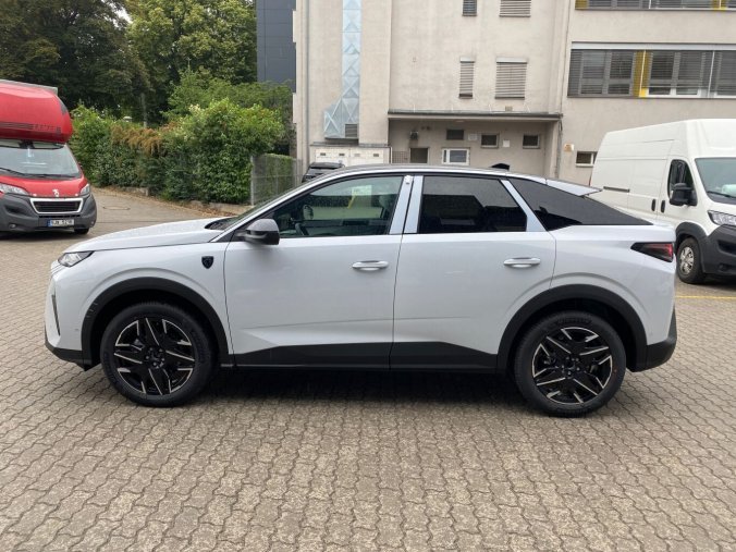 Peugeot 3008, Peugeot 3008 GT Hybrid 145 e-DCS6 - TAŽNÉ, EL SEDAČKY, CELOROČNÍ PNEU - 9663, barva bílá