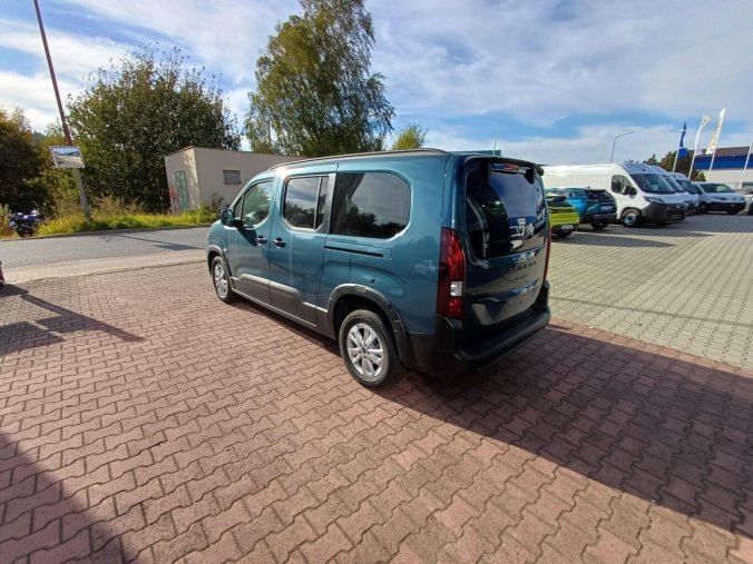 Peugeot Rifter, Peugeot Rifter Long Allure 1.5 HDI 130k, barva modrá