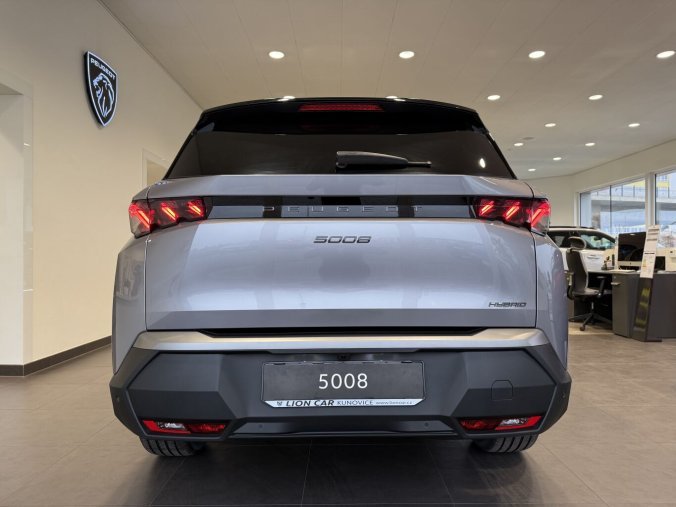 Peugeot 5008, Peugeot 5008 GT Hybrid 145k, Automat, barva šedá