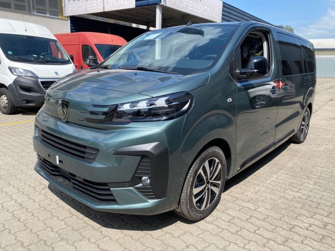 Peugeot Traveller, Peugeot Traveller Allure 2.0BlueHdi EAT8 - WEBASTO, TAŽNÉ, VIP PACK 7MÍST - 1851, barva zelená