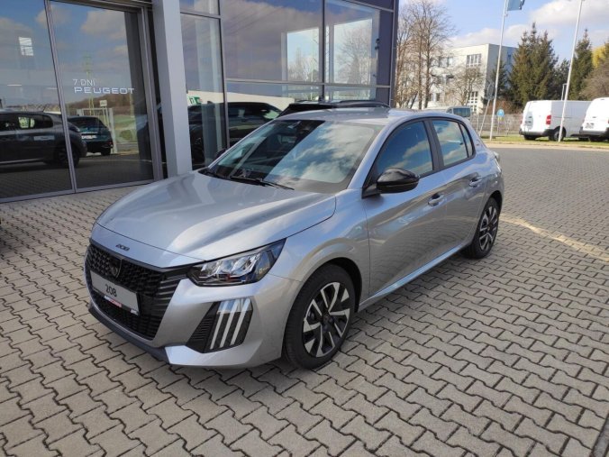 Peugeot 208, Peugeot 208 STYLE 1.2i 100k MAN6, barva stříbrná