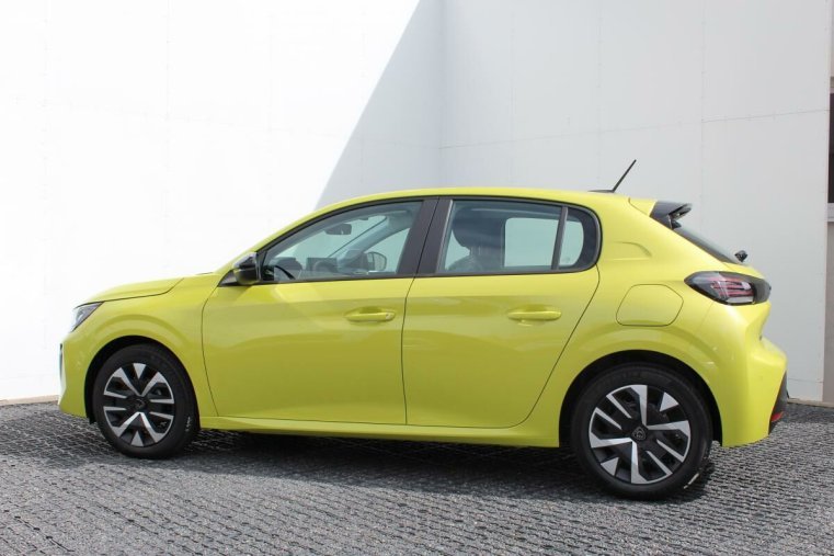 Peugeot 208, Peugeot 208 STYLE PureTech 100 S&S MAN6, barva zelená