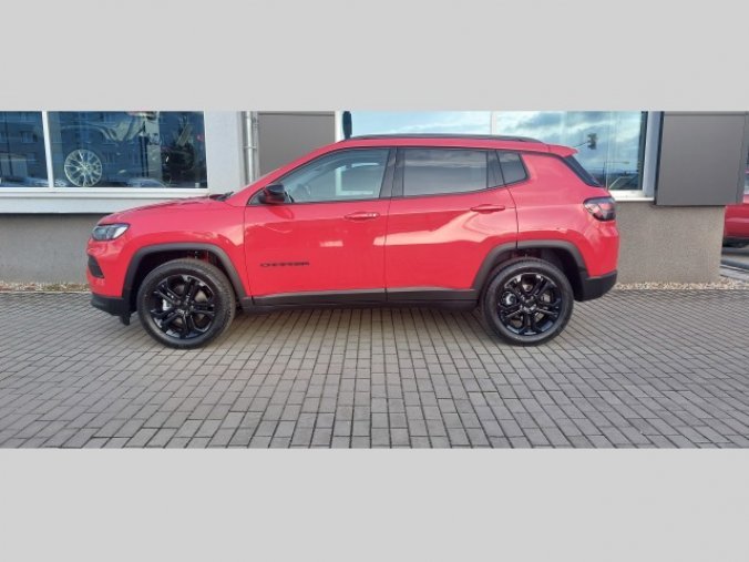 Jeep Compass, 1.5 130 PS NIGHT EAGLE Automat, barva červená