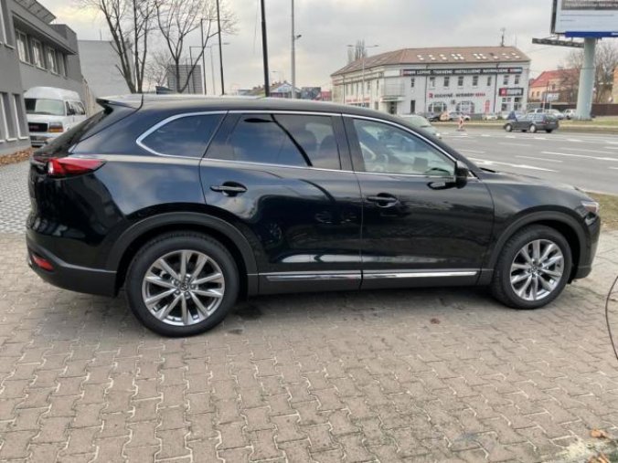 Mazda CX-9, 2,5L AWD GT, barva černá