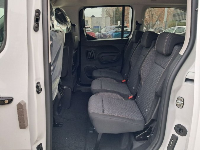 Peugeot Rifter, Peugeot Rifter LONG ALLURE BlueHDi 130 S&, barva bílá