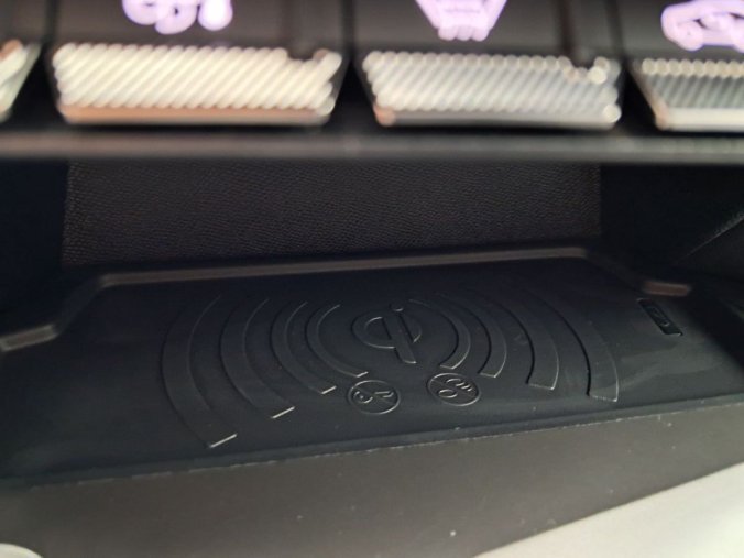 Peugeot 308, Peugeot 308 SW ALLURE Hybrid 145 e-DCS6, barva bílá