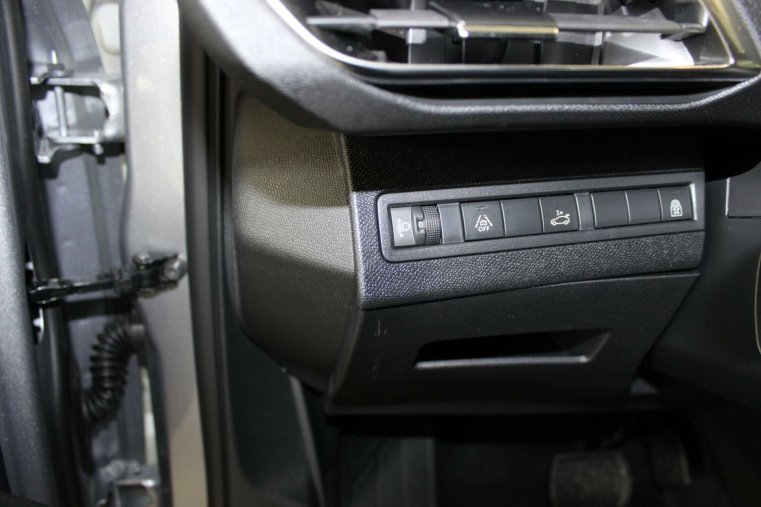Peugeot 5008, Peugeot 5008 ALLURE PACK BlueHDi 130 EAT8, barva šedá