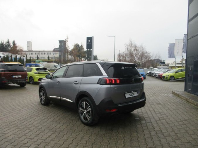 Peugeot 5008, Peugeot 5008 ALLURE BlueHDi 130 S&S EAT 8, barva šedá
