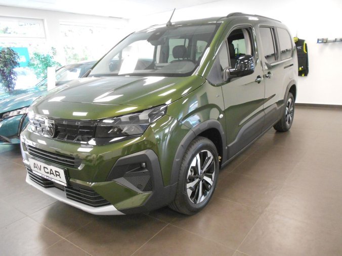 Peugeot Rifter, Peugeot Rifter LONG GT BlueHDi 130 S&S EAT8, barva zelená